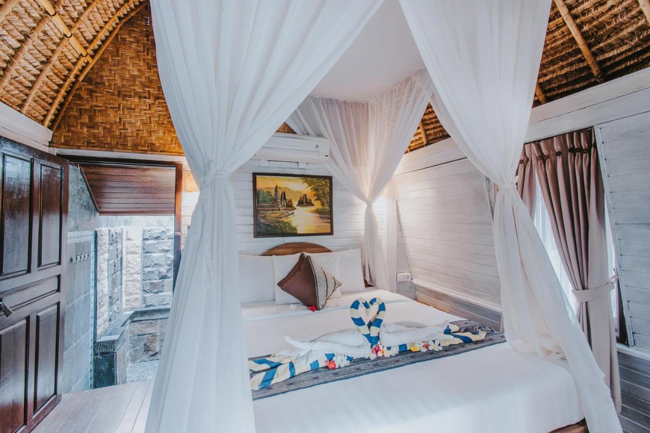 Alam Nusa Bungalow Huts&Spa Lembongan Exterior foto